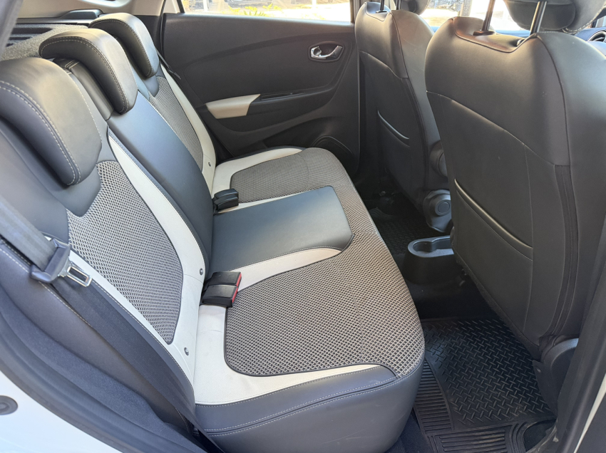 renault captur intense10