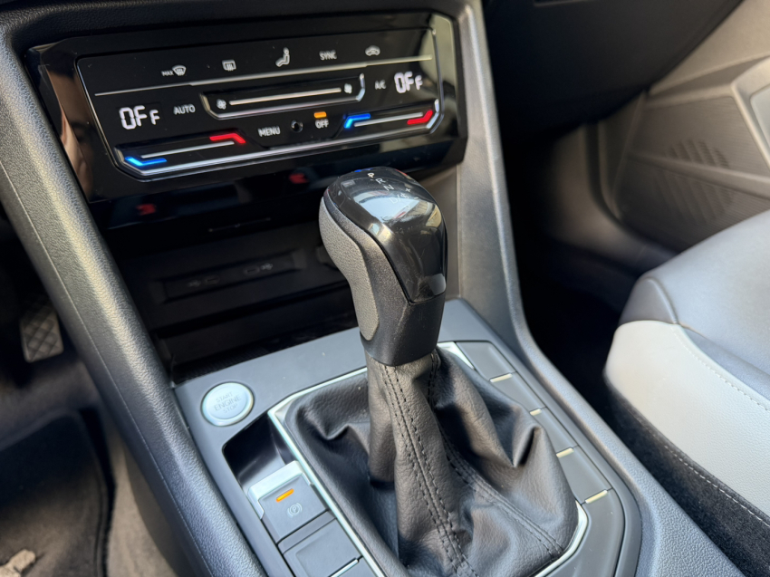 volkswagen taos comfortline8