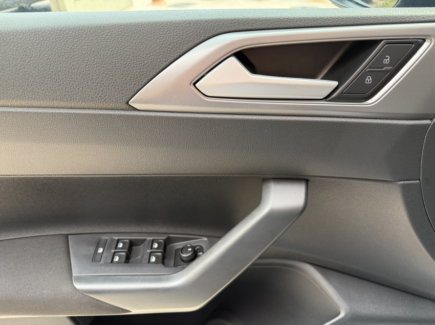 volkswagen nivus highline.9
