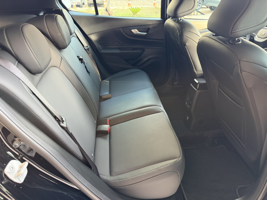 fiat fastback 1.3 turbo 270 flex limited edition at6 4p automatico 202613
