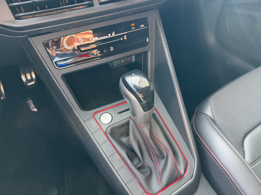 volkswagen polo 1.4 250 tsi gts automatico.9
