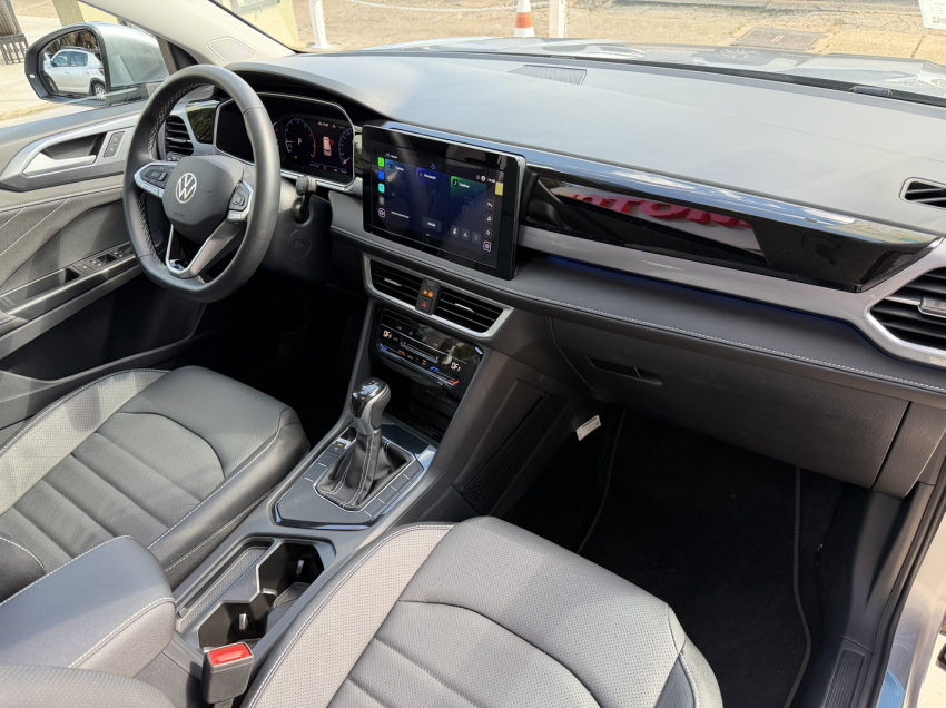 volkswagen taos highline4