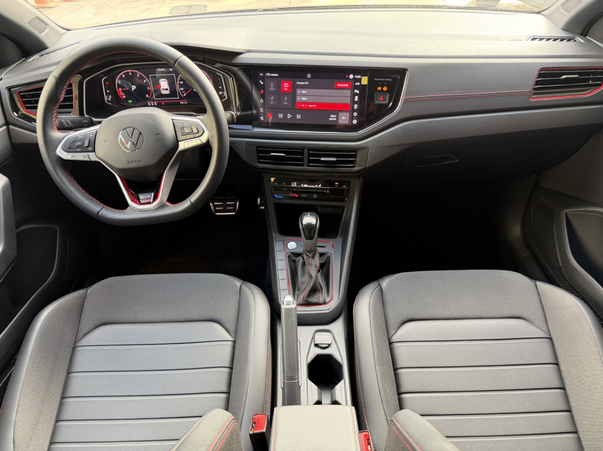 volkswagen polo 1.4 250 tsi gts automatico.13