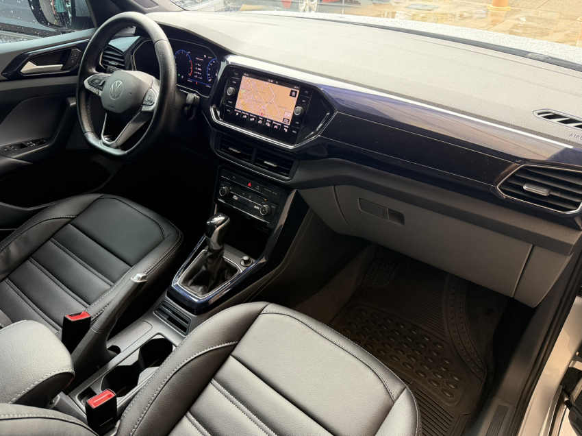 volkswagen t-cross 1.0 200 tsi total flex comfortline automatico 4p 20224