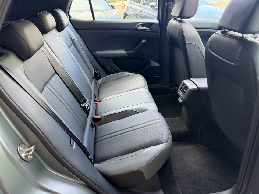 volkswagen t-cross 1.4 250 tsi total flex extreme automatico 4p 202614