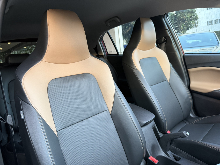 chevrolet onix premier 211