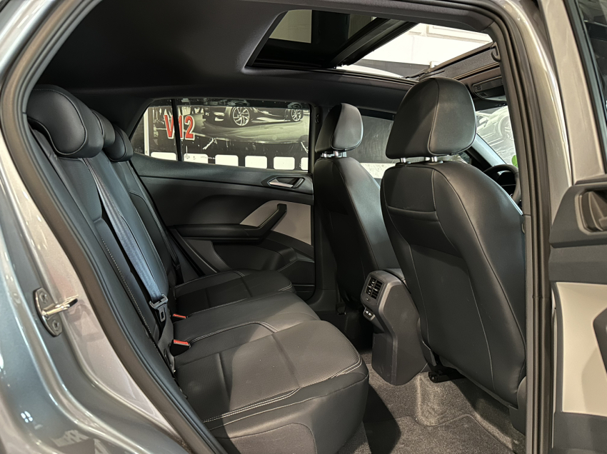 volkswagen t-cross highline.12