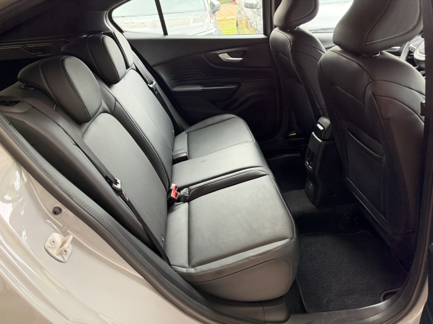 fiat fastback 1.3 turbo 270 flex limited edition at6 4p automatico 202613