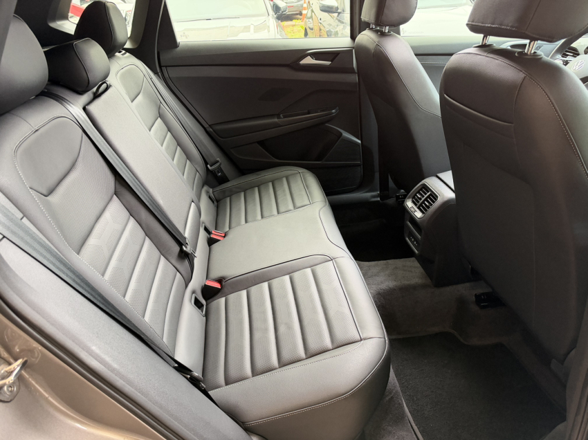 volkswagen taos highline10