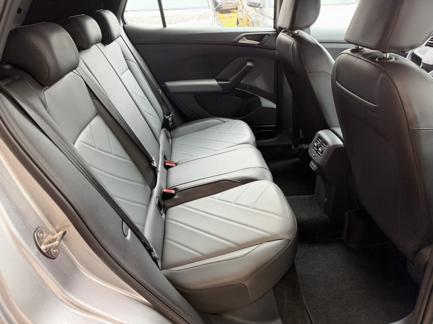 volkswagen t-cross 1.0 200 tsi total flex comfortline automatico 4p 202513