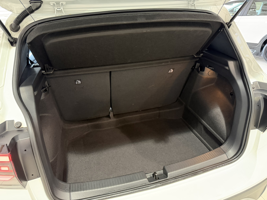 volkswagen t-cross 1.4 250 tsi total flex highline automatico 1.0 4p 202512
