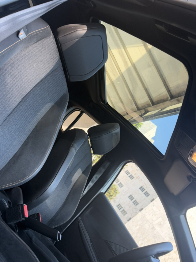 peugeot 208 1.6 16v flex roadtrip at6 4p automatico 20245