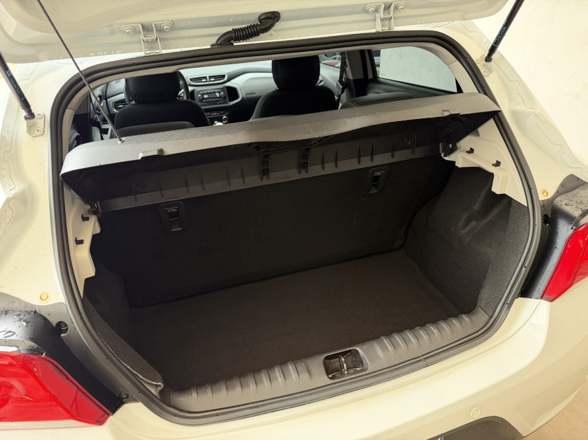chevrolet onix 1.0 mpfi lt 8v flex 4p manual 201912