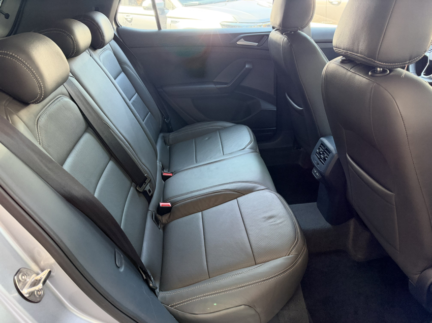 Volkswagen T-Cross 200 TSI6