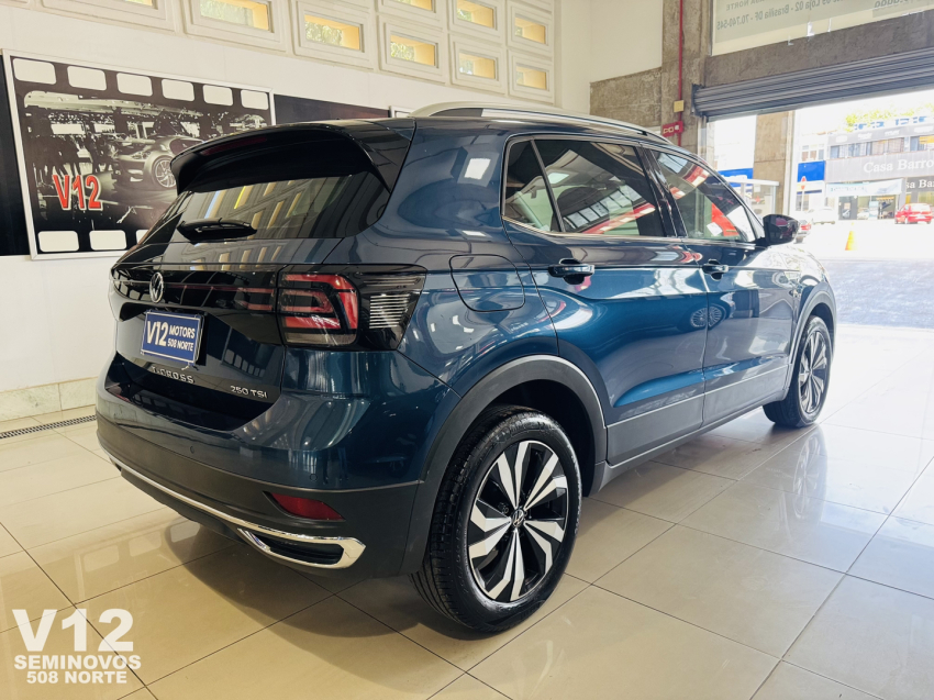 Volkswagen T-Cross Highline2