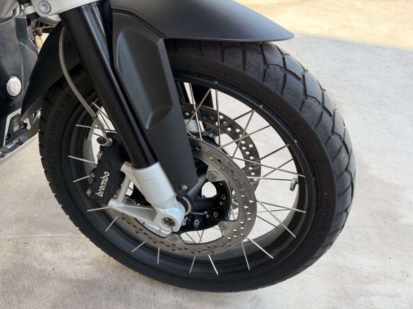 BMW GS 1250 Premium Triple Black 71910