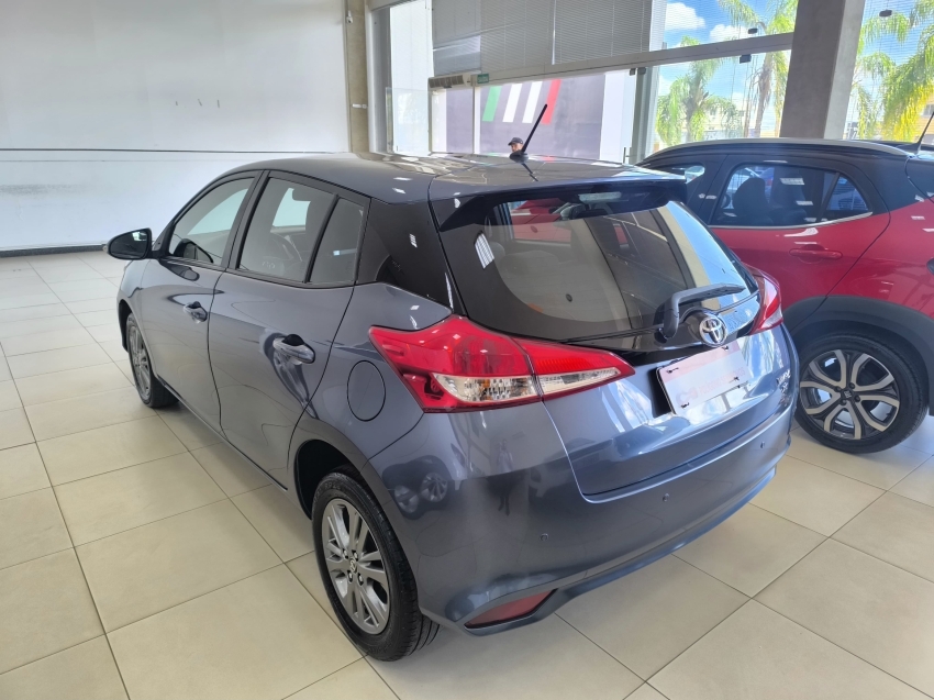 toyota yaris 1.3 16v flex xl live multidrive 2020 toyota yaris 1.3 16v flex xl live multidrive 2020