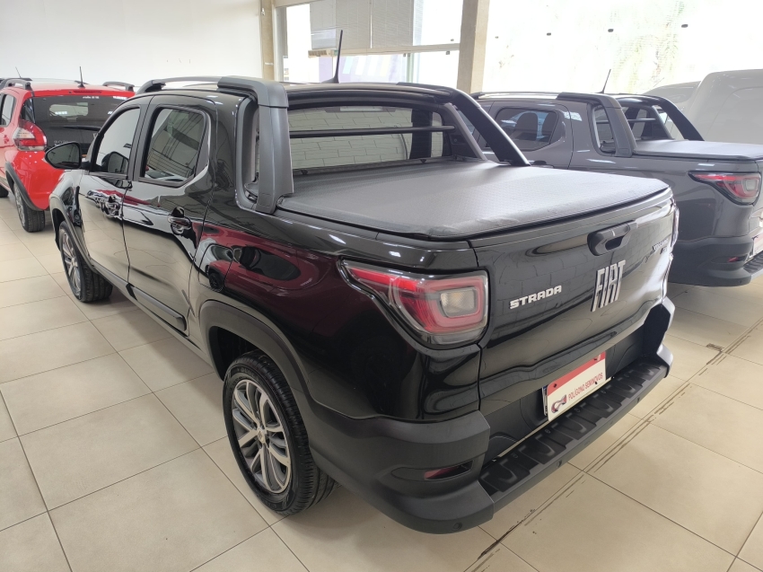 fiat strada 1.3 firefly flex volcano cd cvt 5p automatico 2023 fiat strada 1.3 firefly flex volcano cd cvt 5p automatico 2023