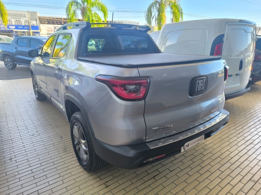 fiat toro 2.0 16v turbo diesel freedom 4wd at9 5p automatico 2020 fiat toro 2.0 16v turbo diesel freedom 4wd at9 5p automatico 2020