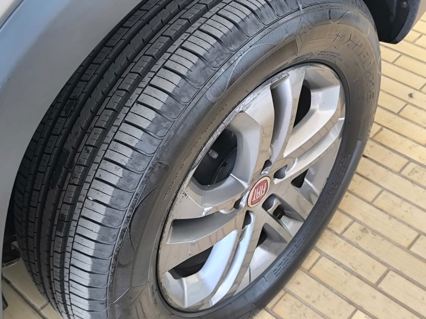 fiat toro 2.0 16v turbo diesel freedom 4wd at9 5p automatico 2020 fiat toro 2.0 16v turbo diesel freedom 4wd at9 5p automatico 2020