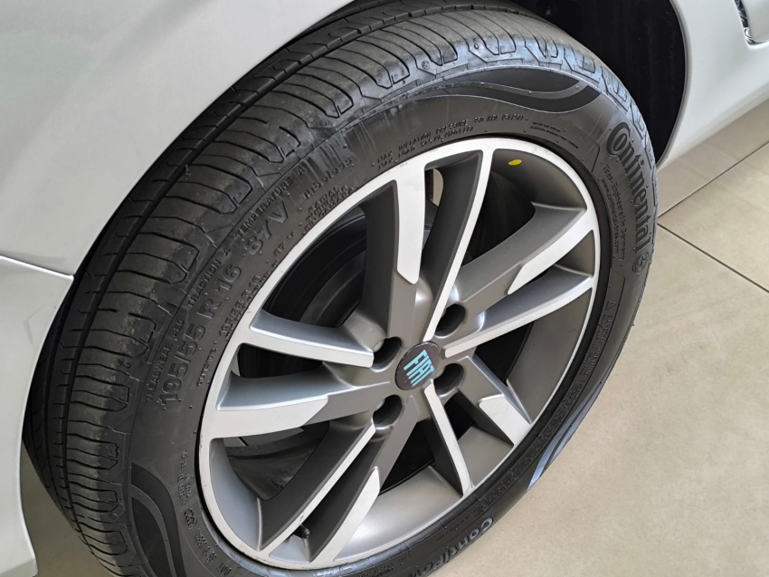 cronos precision 1.3 automatico 5p 2025 cronos precision 1.3 automatico 5p 2025