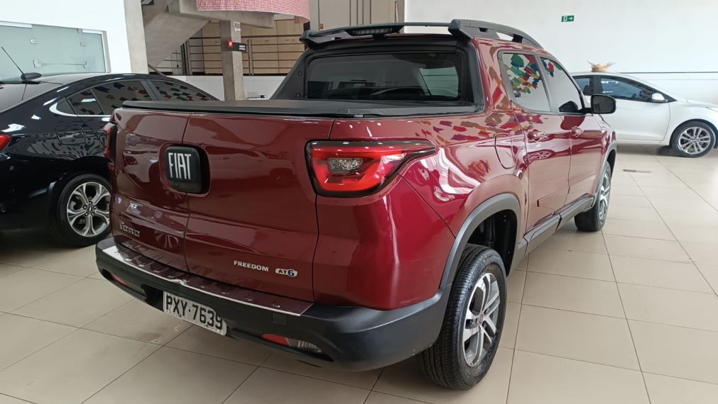 fiat toro 1.8 16v evo flex freedom at6 5p automatico 2017 fiat toro 1.8 16v evo flex freedom at6 5p automatico 2017