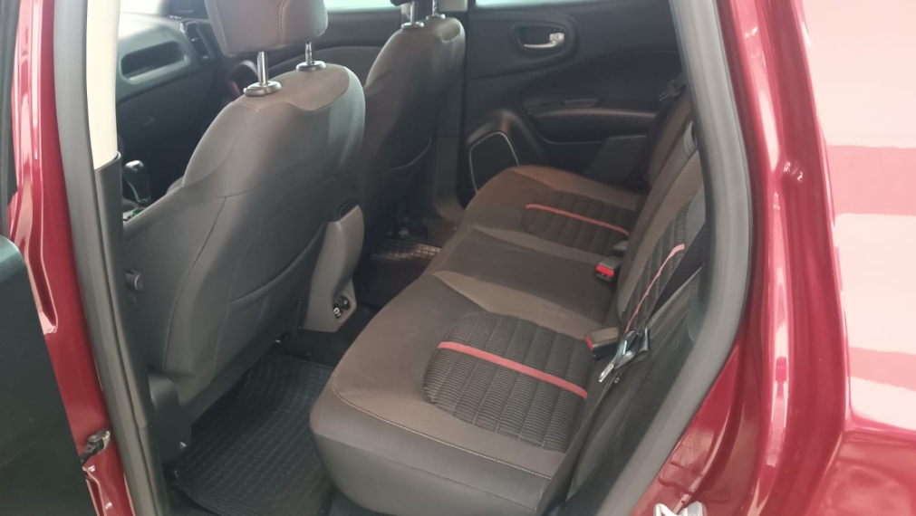 fiat toro 1.8 16v evo flex freedom at6 5p automatico 2017 fiat toro 1.8 16v evo flex freedom at6 5p automatico 2017