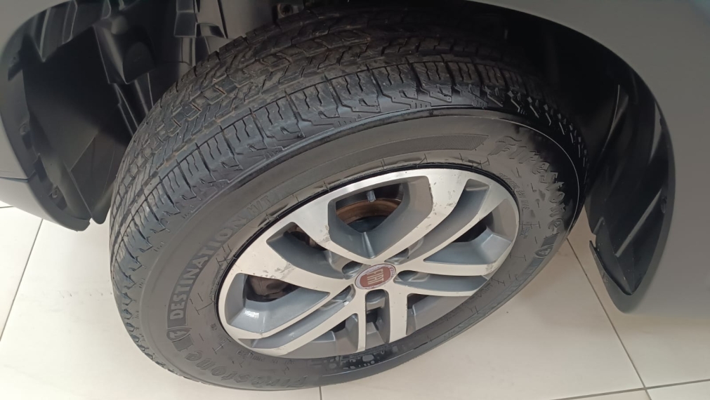 fiat toro 1.8 16v evo flex freedom at6 5p automatico 2017 fiat toro 1.8 16v evo flex freedom at6 5p automatico 2017