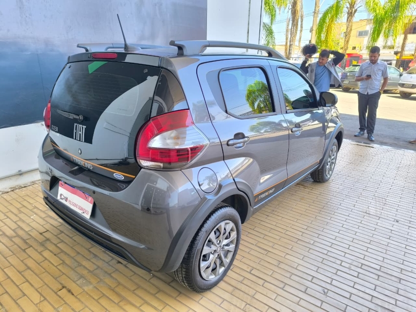 fiat mobi 1.0 evo flex trekking manual 5p 2023 fiat mobi 1.0 evo flex trekking manual 5p 2023