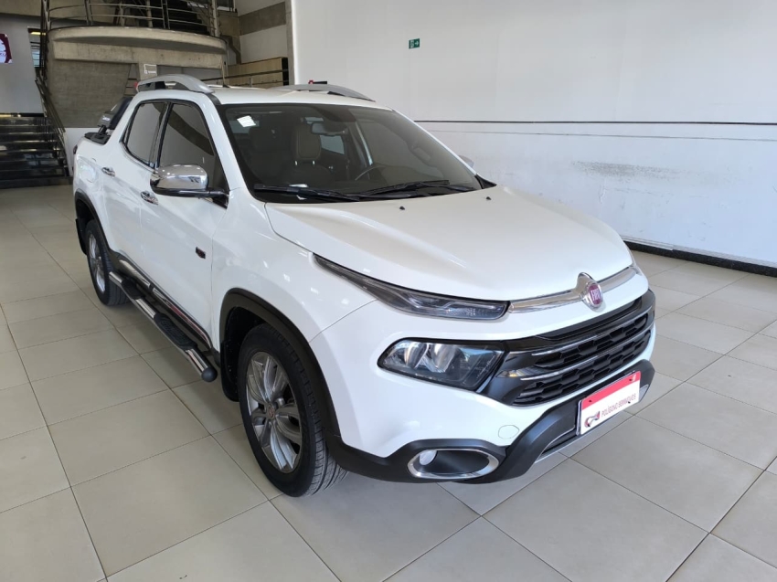 fiat toro 2.0 16v turbo diesel ranch 4wd at9 5p automatico 2020 fiat toro 2.0 16v turbo diesel ranch 4wd at9 5p automatico 2020