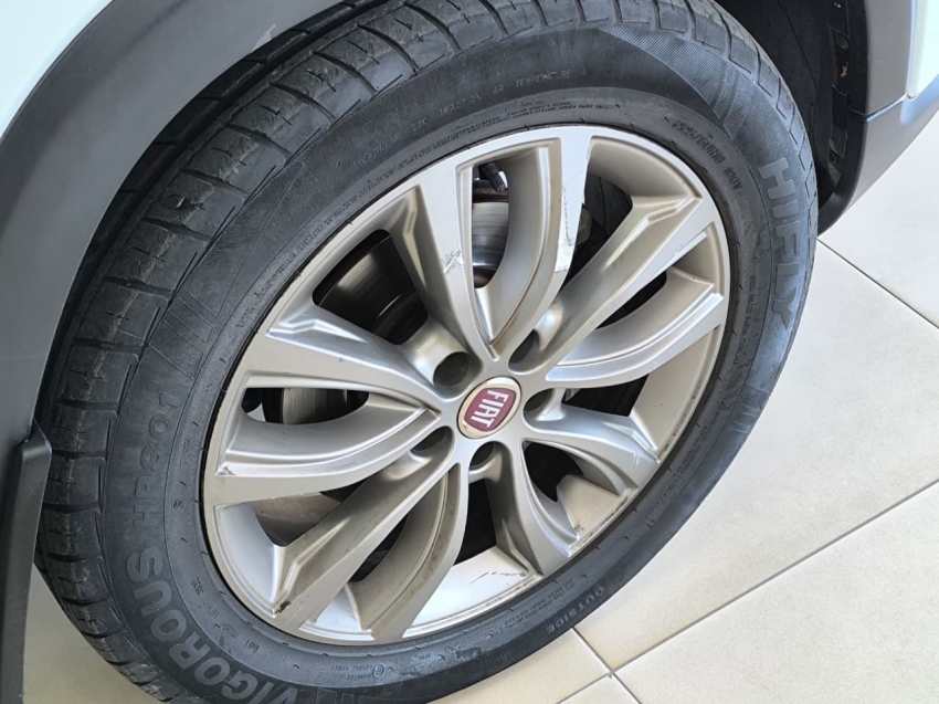 fiat toro 2.0 16v turbo diesel ranch 4wd at9 5p automatico 2020 fiat toro 2.0 16v turbo diesel ranch 4wd at9 5p automatico 2020