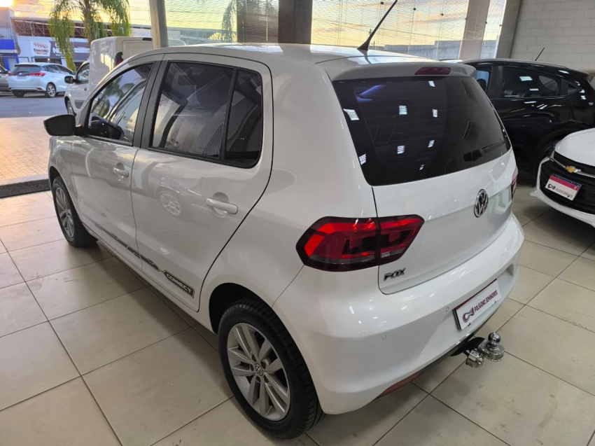 volkswagen fox 1.6 msi total flex connect 4p manual 5p 2022 volkswagen fox 1.6 msi total flex connect 4p manual 5p 2022
