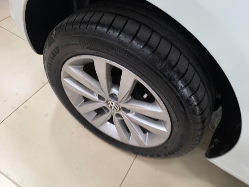 volkswagen fox 1.6 msi total flex connect 4p manual 5p 2022 volkswagen fox 1.6 msi total flex connect 4p manual 5p 2022