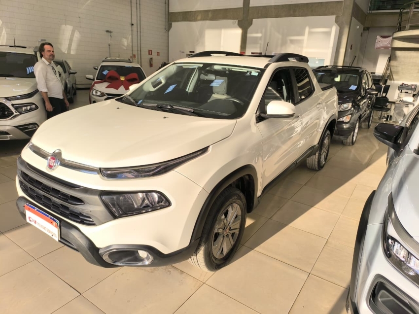 fiat toro 1.8 16v evo flex freedom at6 5p automatico 2021 fiat toro 1.8 16v evo flex freedom at6 5p automatico 2021