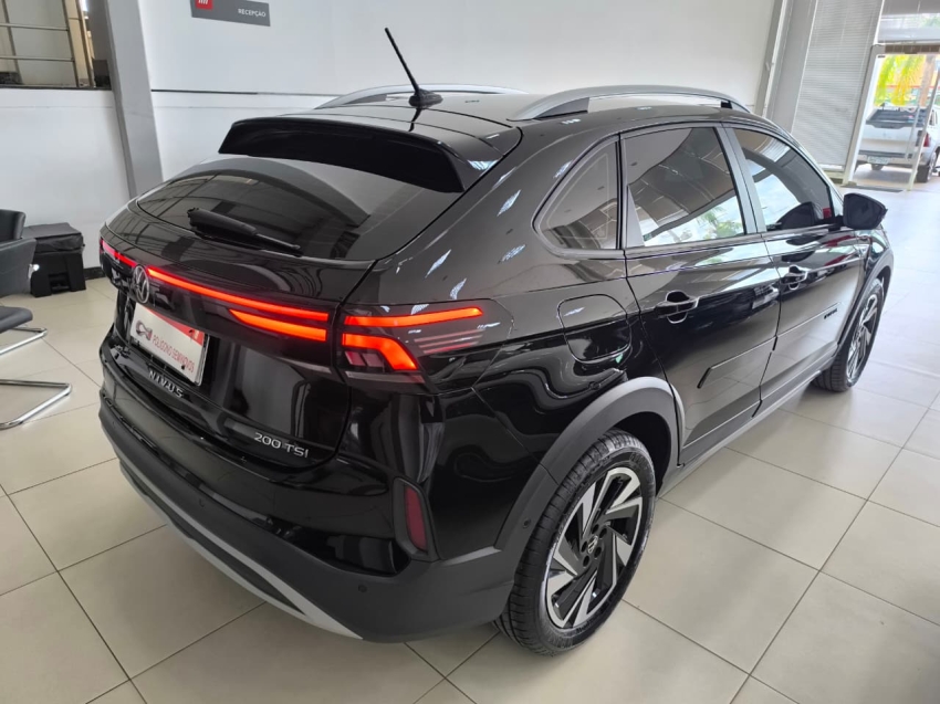 volkswagen nivus 1.0 200 tsi total flex highline automatico 5p 20254