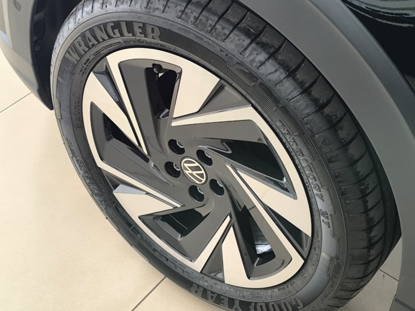 volkswagen nivus 1.0 200 tsi total flex highline automatico 5p 20258