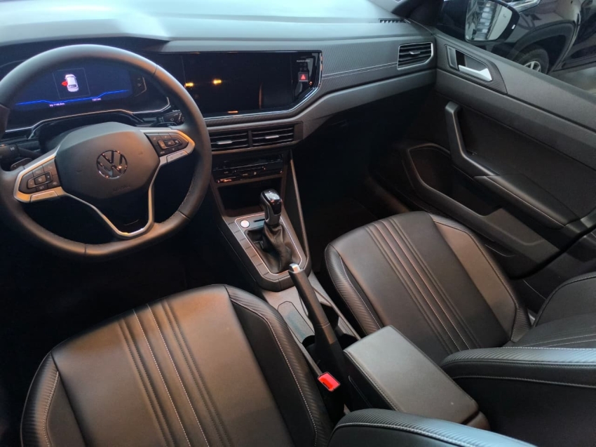 volkswagen nivus 1.0 200 tsi total flex highline automatico 5p 20256