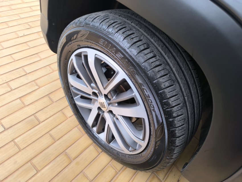 fiat strada 1.3 firefly flex volcano cd cvt 5p automatico 20237