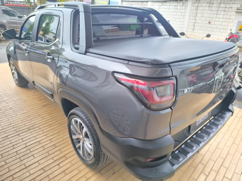 fiat strada 1.3 firefly flex volcano cd cvt 5p automatico 20234