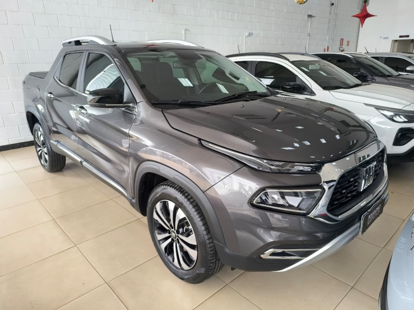 fiat toro 1.3 turbo 270 flex volcano at6 5p automatico 20251