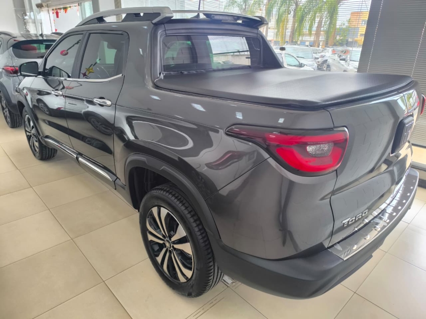 fiat toro 1.3 turbo 270 flex volcano at6 5p automatico 20253