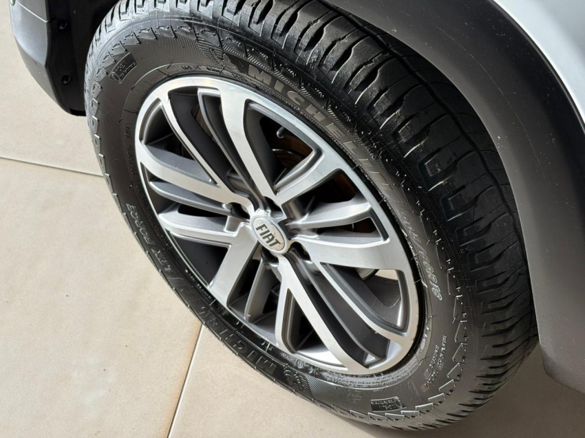 fiat strada 1.3 firefly flex volcano cd manual 5p 20237