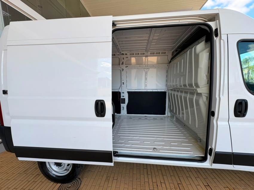 fiat ducato 2.2 bluehdi diesel cargo manual 4p 20235
