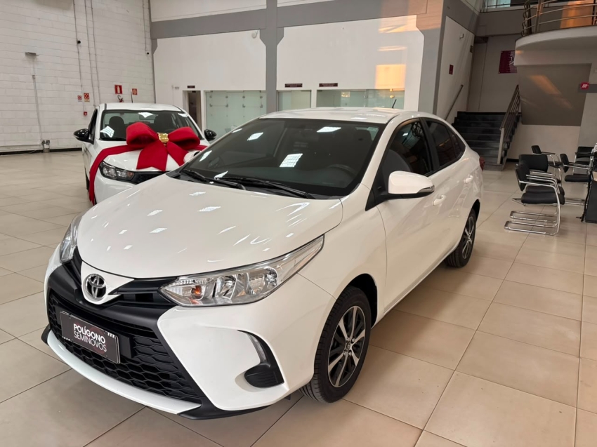toyota yaris 1.5 16v flex xl multidrive 5p automatico 20242