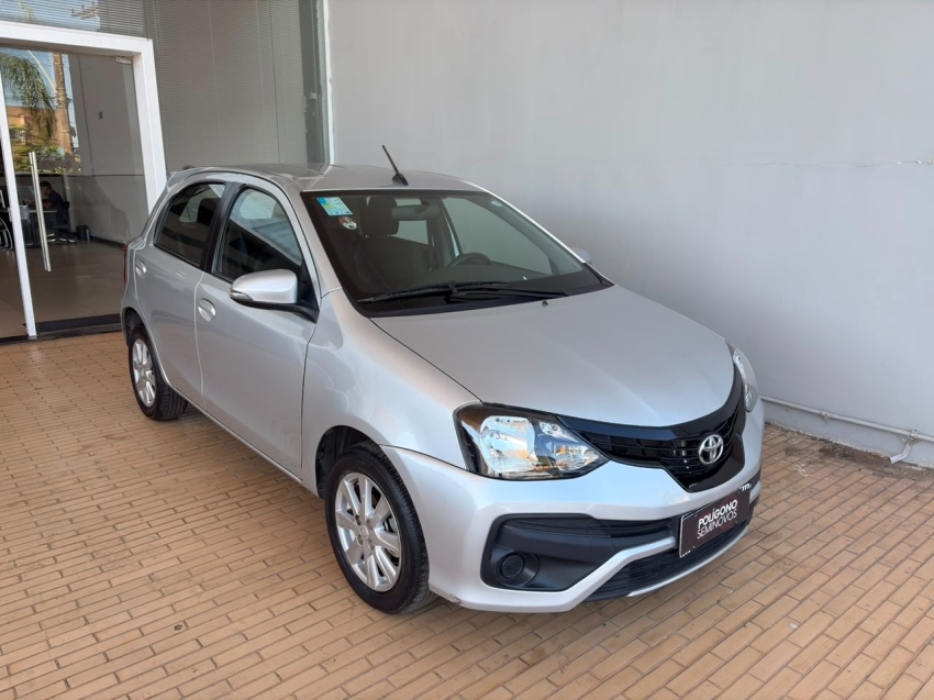 toyota etios 1.5 x plus 16v flex 4p manual 5p 20212