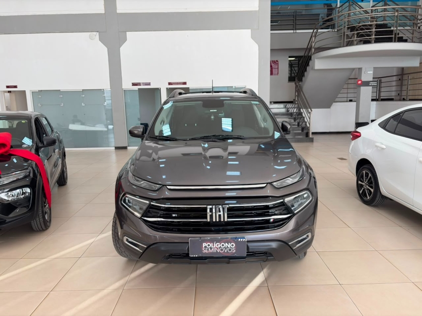 fiat toro 1.3 turbo 270 flex freedom at6 5p automatico 2023