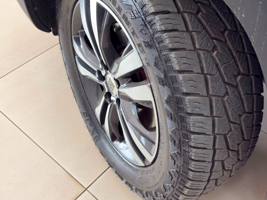 fiat toro 1.3 turbo 270 flex freedom at6 5p automatico 20237