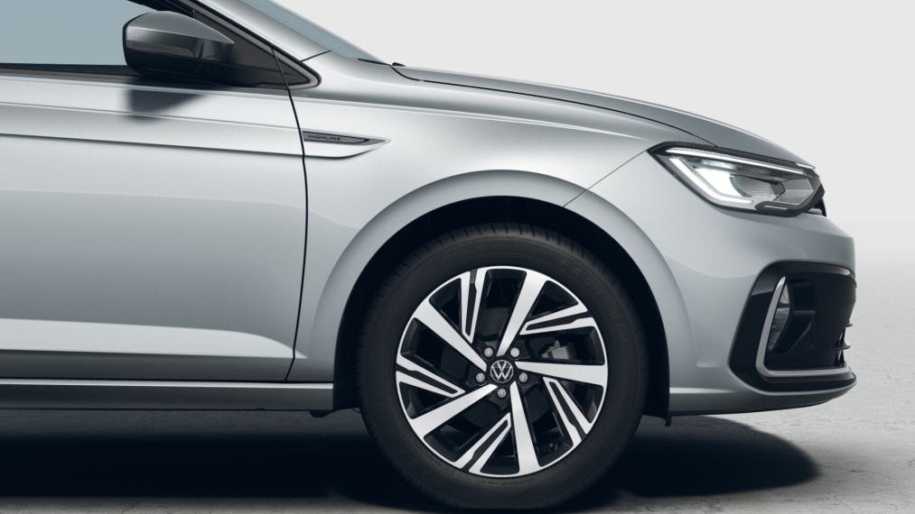 volkswagen virtus 1.0 200 tsi highline automatico 1.4 flex 4p 2024