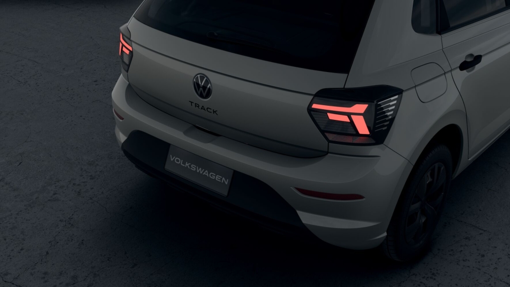 4 polo track ma
