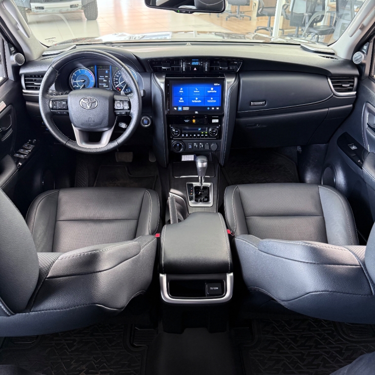 sw4 srx 7 lugares